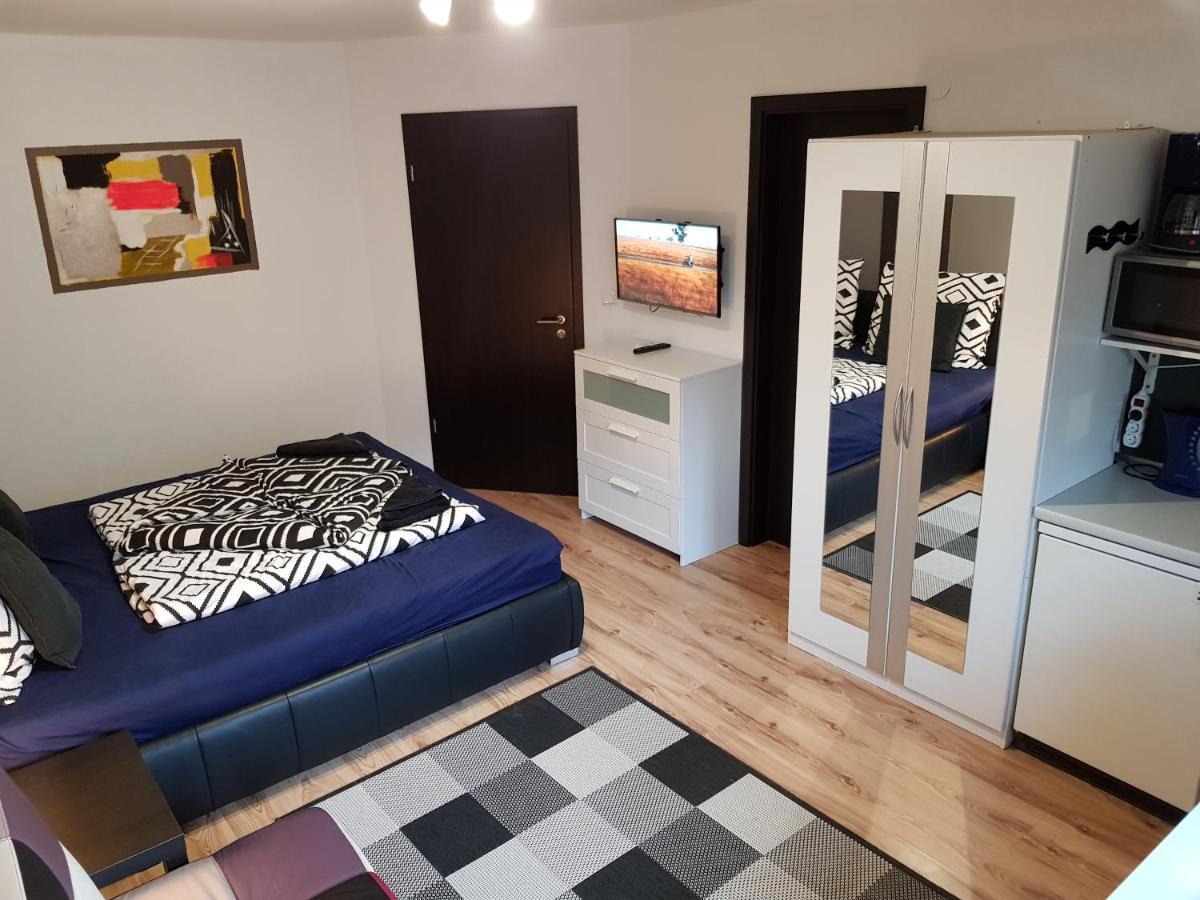 Honfoglalas Apartment Бік Екстер'єр фото