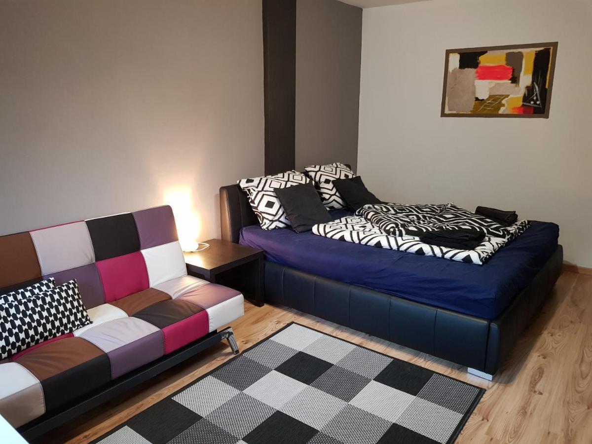 Honfoglalas Apartment Бік Екстер'єр фото