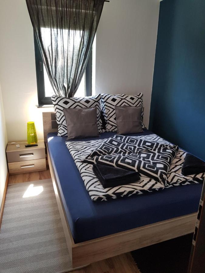 Honfoglalas Apartment Бік Екстер'єр фото