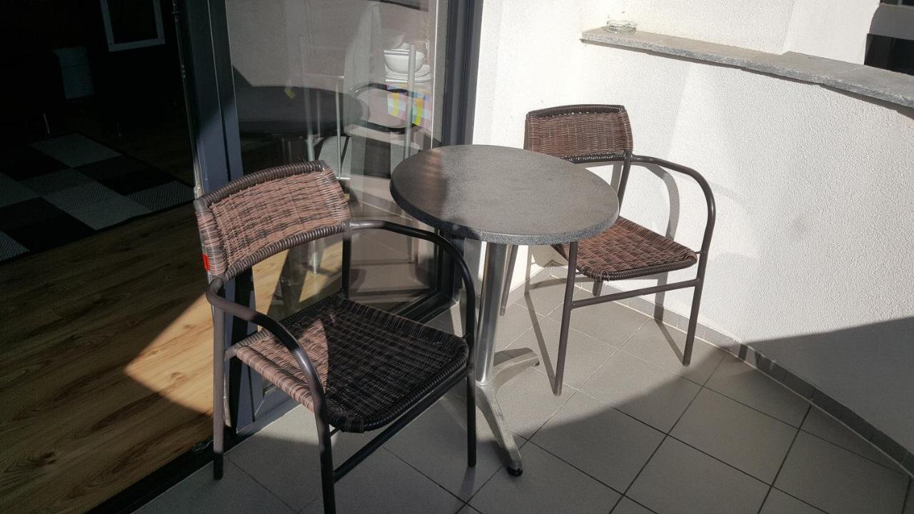 Honfoglalas Apartment Бік Екстер'єр фото