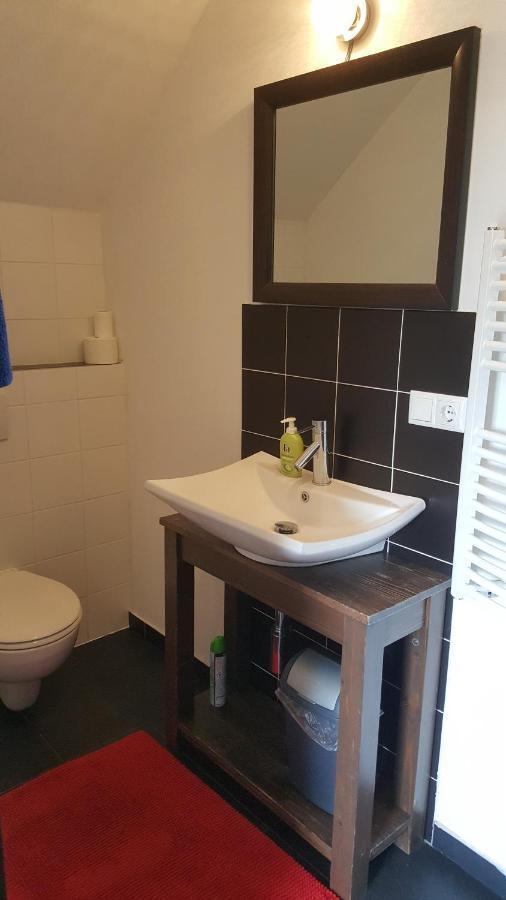 Honfoglalas Apartment Бік Екстер'єр фото